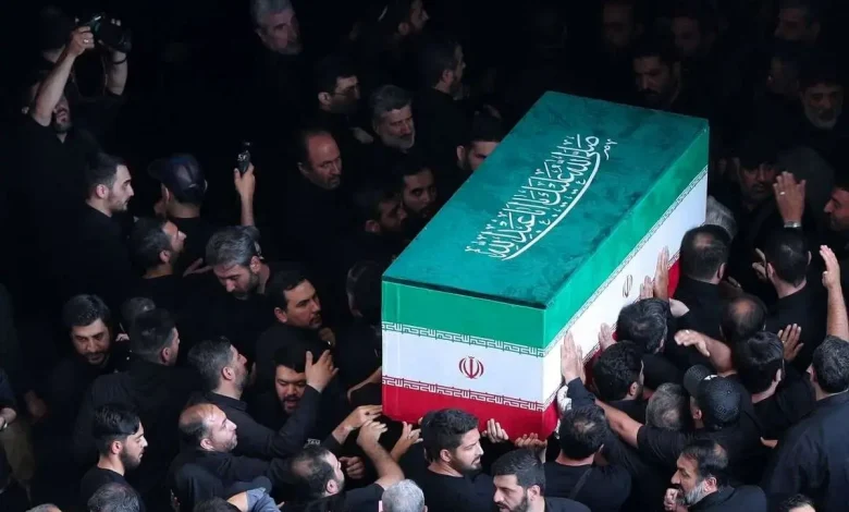 فوری / زمان پایان مراسم تشییع رهبر شهید در تهران اعلام شد فوری / زمان پایان مراسم تشییع رهبر شهید در تهران اعلام شد
