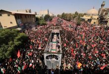 روایت متفاوت گاردین از مراسم تشییع رهبر شهید خبرساز شد