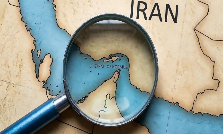 تفاهم جدید ایران و عمان درباره تنگه هرمز/ مذاکرات در سطح سیاسی و فنی ادامه دارد تفاهم جدید ایران و عمان درباره تنگه هرمز/ مذاکرات در سطح سیاسی و فنی ادامه دارد