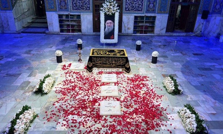 اطلاعیه دفتر رهبر شهید انقلاب در مورد نماز لیله الدفن اطلاعیه دفتر رهبر شهید انقلاب در مورد نماز لیله الدفن
