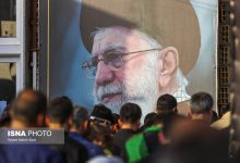 تاریخ‌نگار اتریشی: مراسم تشییع میلیونی در تهران رویدادی تاریخی در مقیاس جهانی بود