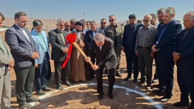 آغاز ساخت مجتمع اقامتی و پذیرایی در محور گرمسار - ایوانکی با حضور وزیر میراث فرهنگی